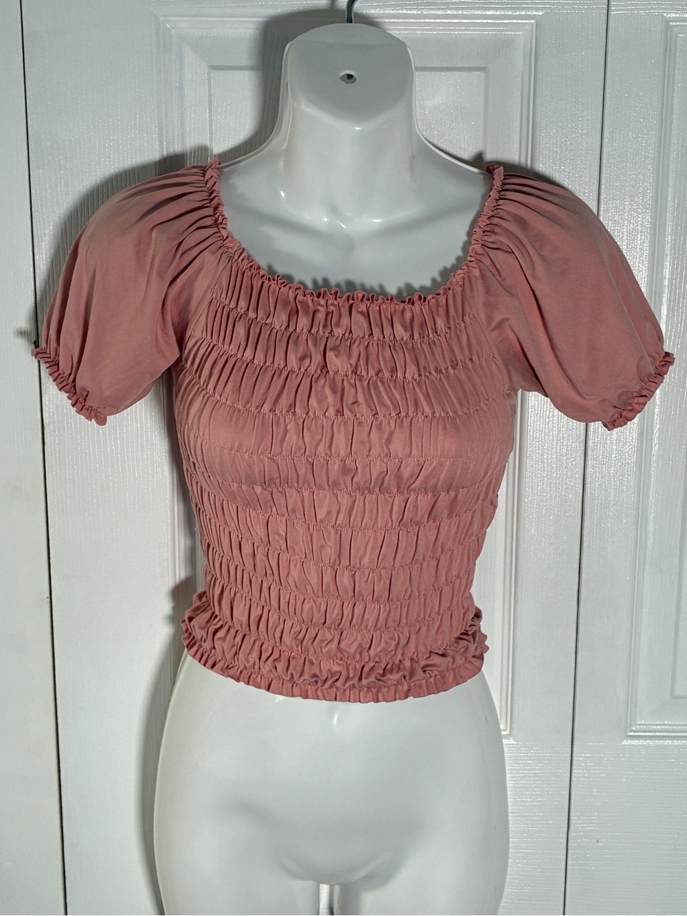 Dusty Rose Pink Smocked Puff Sleeve Crop Top